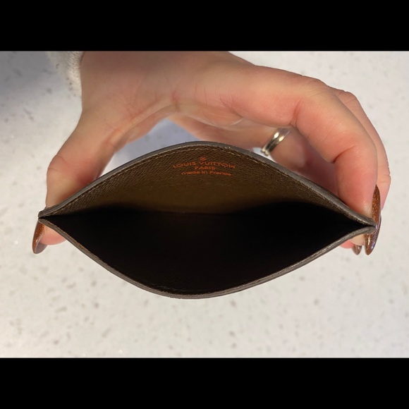 Louis Vuitton Card Holder - Picture 3 of 9